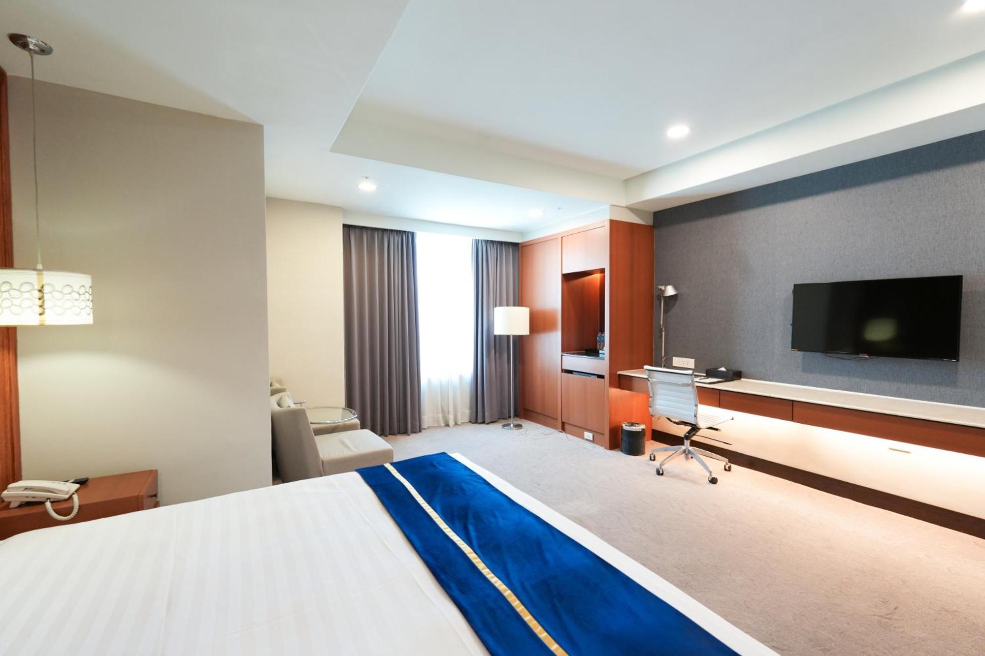 הואליין סיטי Hiyeshotel勤天商旅-花蓮館 מראה חיצוני תמונה
