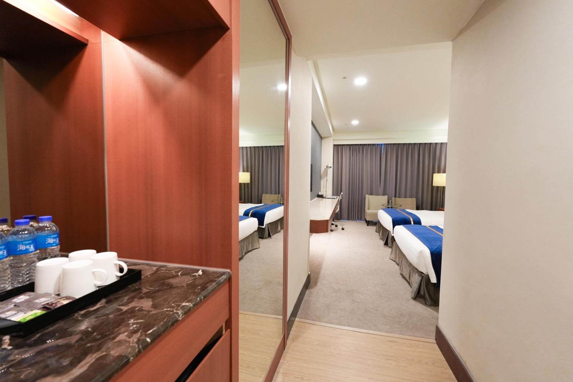 הואליין סיטי Hiyeshotel勤天商旅-花蓮館 מראה חיצוני תמונה